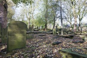 haworth graveyard cemetery 3 sm.jpg